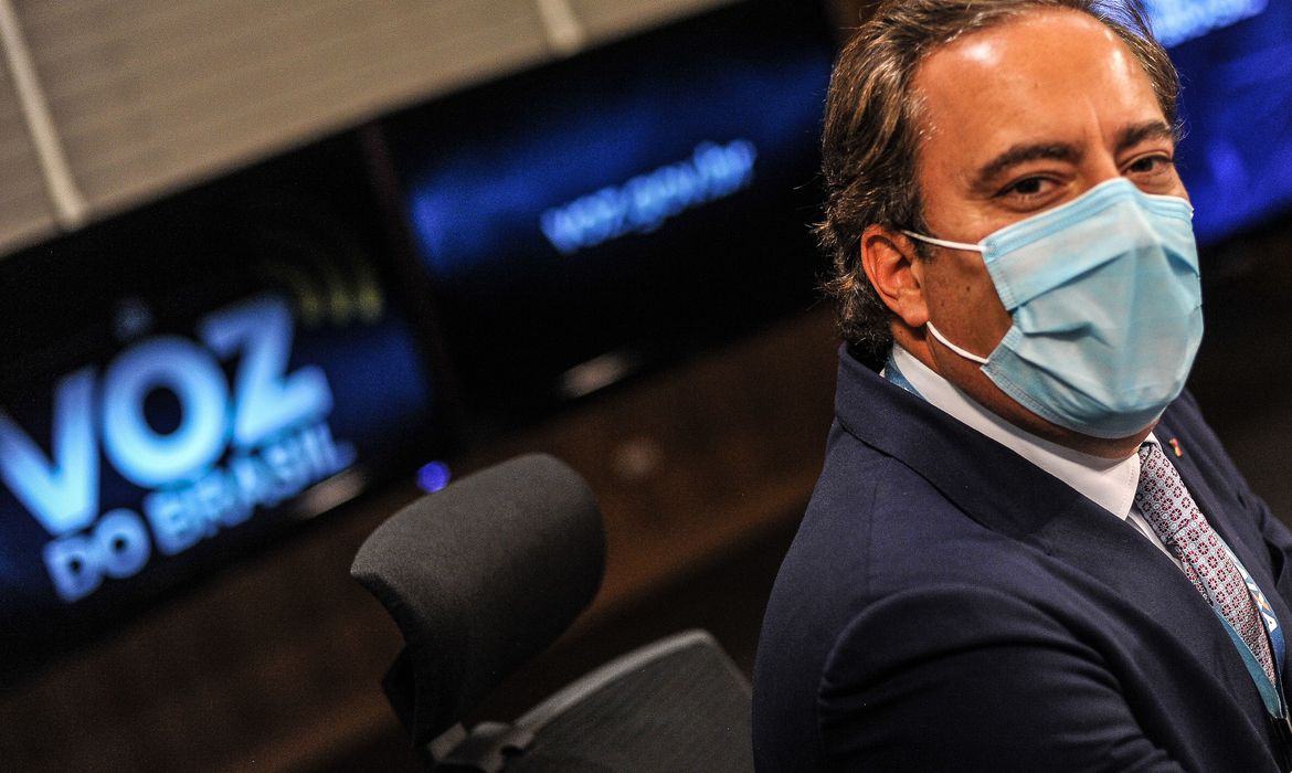 Segundo Guimarães, a Caixa conta atualmente com apenas 1,5% do quadro de funcionários composto por pessoas com deficiência